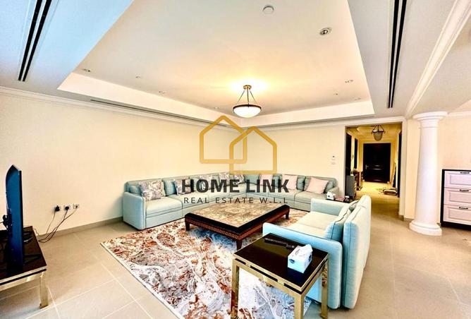 998787 - Property Image 2