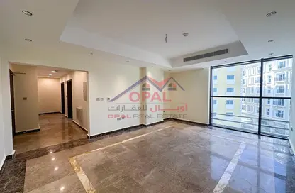 Apartment - 2 Bedrooms - 2 Bathrooms for rent in Giardino Village - The Pearl Island - Doha