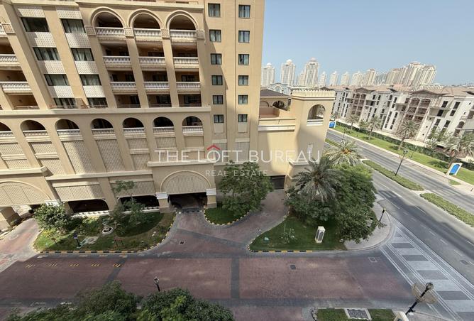 889219 - Property Image 3