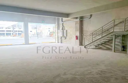 محل تجاري - استوديو - 1 حمام للايجار في الخيصة - أم صلال محمد