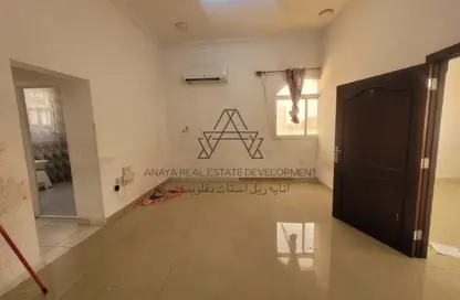 فيلا - غرفة نوم - 1 حمام للايجار في فلل عين خالد - عين خالد - الدوحة