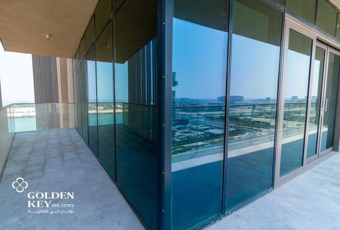 913421 - Property Image 2