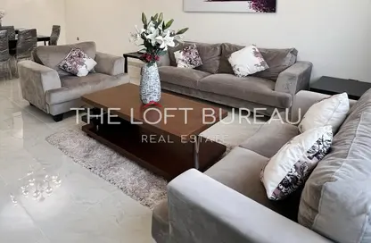 Apartment - 2 Bedrooms - 2 Bathrooms for rent in Al Sadd Road - Al Sadd - Doha