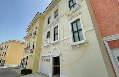 Villa - 4 Bedrooms - 4 Bathrooms for rent in Venezia - Qanat Quartier - The Pearl Island - Doha