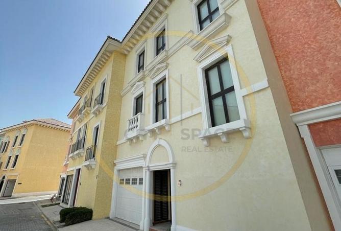 941110 - Property Main Image
