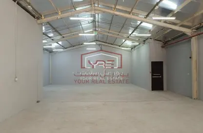 Warehouse - Studio - 7+ Bathrooms for rent in Industrial Area 5 - Industrial Area - Industrial Area - Doha