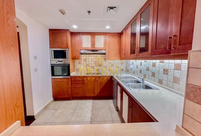 960724 - Property Image 2