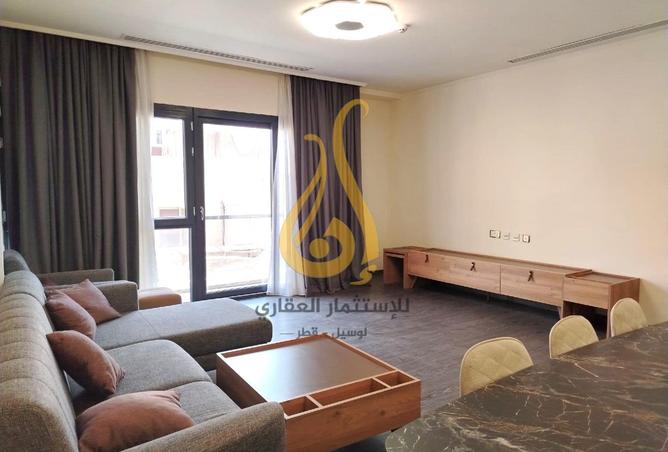 968431 - Property Image 2