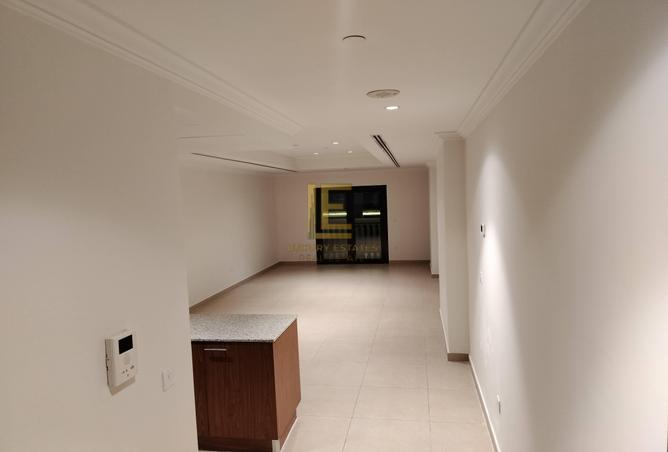 969723 - Property Image 2