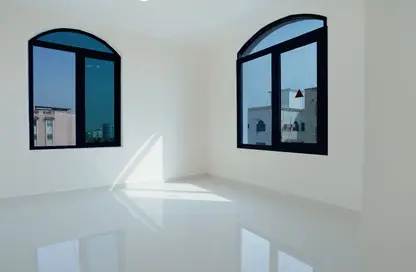 شقة - 3 غرف نوم - 3 حمامات للايجار في شارع المطار القديم - طريق المطار القديم - الدوحة