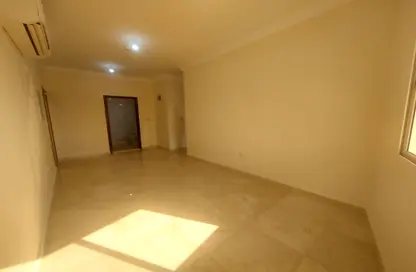 Apartment - 2 Bedrooms - 2 Bathrooms for rent in Al Sadd Road - Al Sadd - Doha
