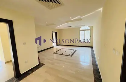 Villa - 4 Bedrooms - 5 Bathrooms for rent in West Porto Drive - Porto Arabia - The Pearl Island - Doha