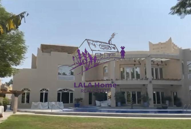 929697 - Property Image 2