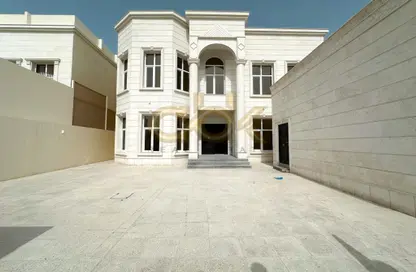 Villa - 6 Bathrooms for sale in Muaither Area - Doha