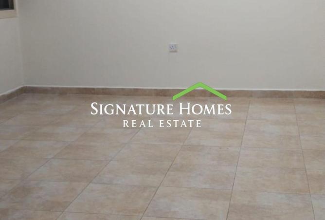 926656 - Property Image 3