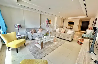 Apartment - 1 Bedroom - 2 Bathrooms for rent in East Porto Drive - Porto Arabia - The Pearl Island - Doha