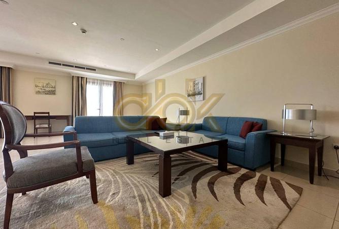 952401 - Property Image 3