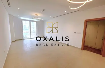 Apartment - 1 Bedroom - 2 Bathrooms for rent in The Garden - Floresta Gardens - The Pearl Island - Doha