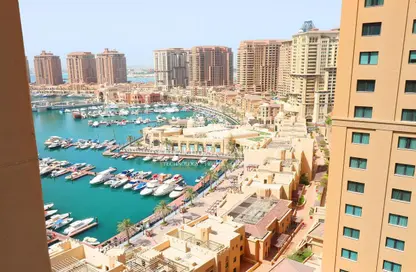 Apartment - 1 Bedroom - 2 Bathrooms for rent in East Porto Drive - Porto Arabia - The Pearl Island - Doha