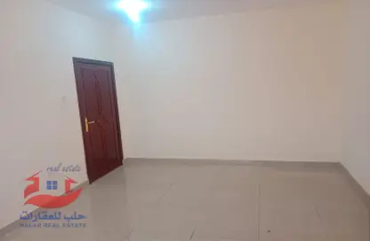 شقة - 2 غرف نوم - 2 حمامات للايجار في العزيزية - العزيزية - الدوحة