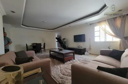 Apartment - 2 Bedrooms - 1 Bathroom for rent in Najma Street - Najma - Doha