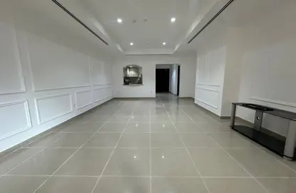 شقة - غرفة نوم - 2 حمامات للايجار في طريق بورتو الشرقي - بورتو أرابيا - جزيرة اللؤلؤة - الدوحة