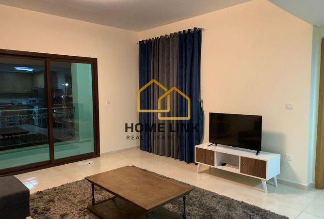 994604 - Property Image 2