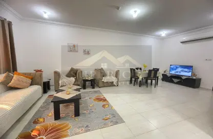 Apartment - 2 Bedrooms - 2 Bathrooms for rent in Al Jazeera Street - Fereej Bin Mahmoud North - Fereej Bin Mahmoud - Doha
