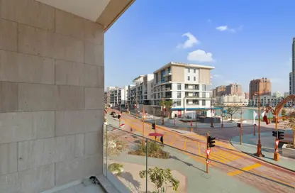 Apartment - 1 Bedroom - 2 Bathrooms for rent in Gewan Island - The Pearl Island - Doha