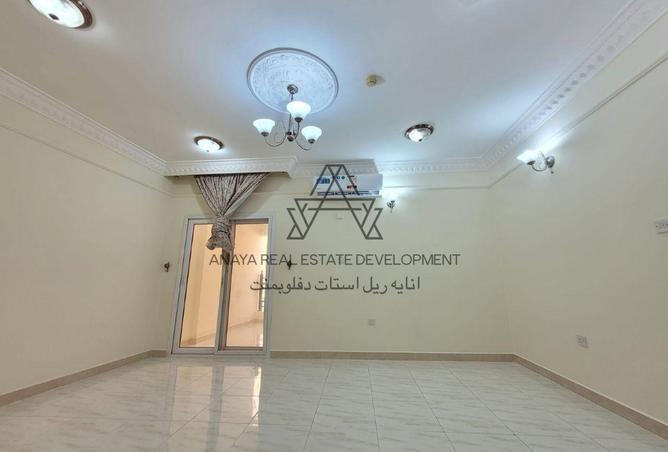 943923 - Property Image 2