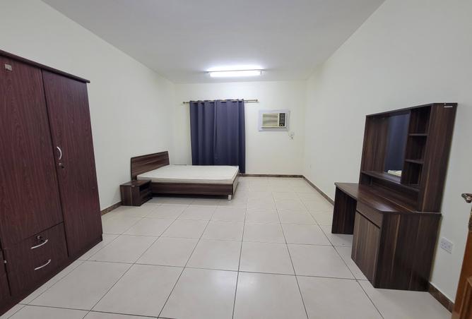 978442 - Property Image 3