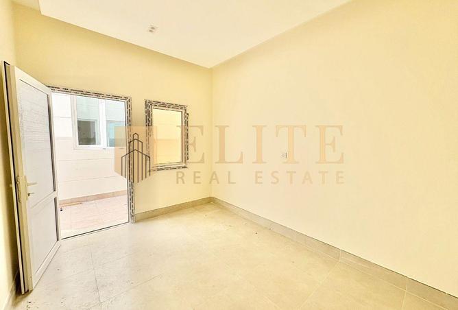 997462 - Property Image 2