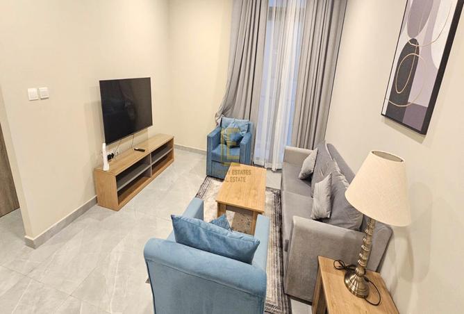 985766 - Property Image 2