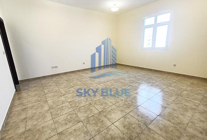 964279 - Property Image 3