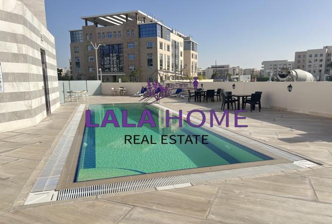 998258 - Property Image 2