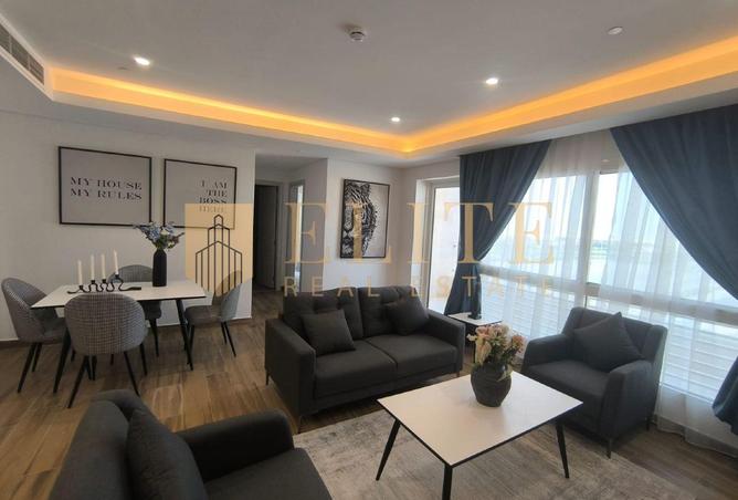 974400 - Property Image 2