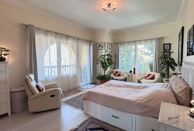 1005258 - Property Image 3