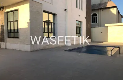 Villa - 7 Bedrooms - 7+ Bathrooms for sale in Al Wukair - Al Wukair - Al Wakra