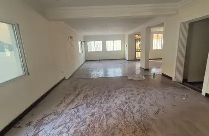 Villa - 3 Bedrooms - 3 Bathrooms for rent in Al Nasr Street - Al Nasr - Doha