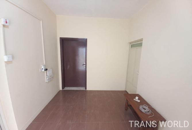 1002748 - Property Image 2