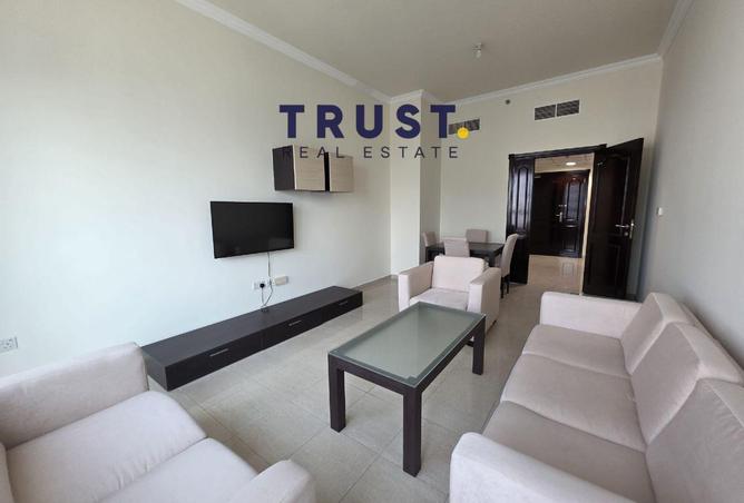 978199 - Property Image 2