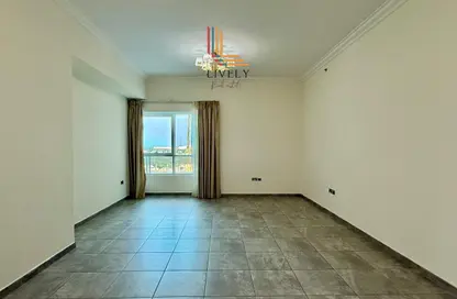 شقة - 2 غرف نوم - 3 حمامات للايجار في 195 مساكن مارينا - منطقة المارينا - الوسيل