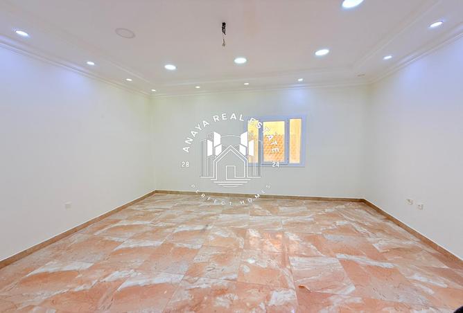 976868 - Property Main Image