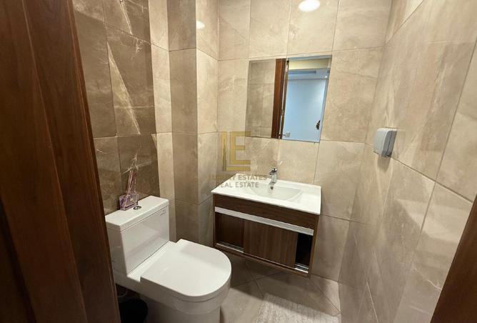 992574 - Property Image 2