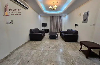 Apartment - 2 Bedrooms - 2 Bathrooms for rent in Bin Omran - Fereej Bin Omran - Doha