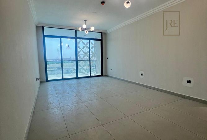 939717 - Property Image 3