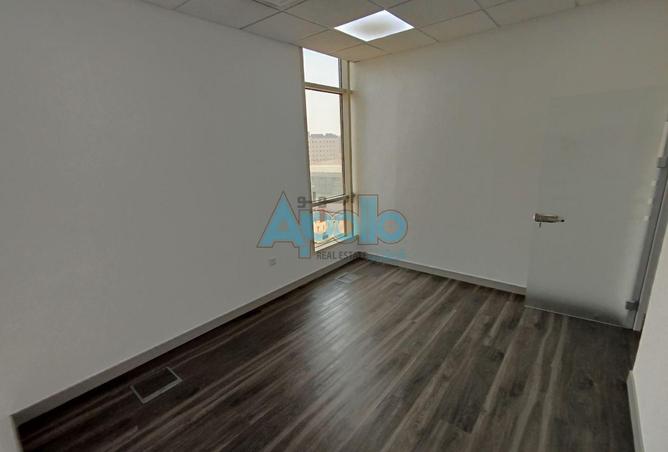 896760 - Property Image 2