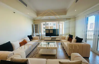 Apartment - 2 Bedrooms - 3 Bathrooms for rent in East Porto Drive - Porto Arabia - The Pearl Island - Doha