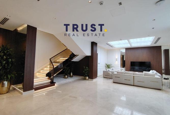 963581 - Property Image 2