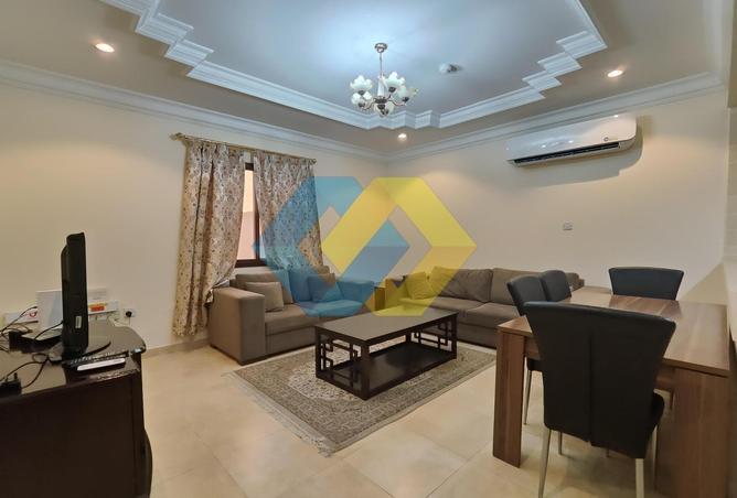 987822 - Property Image 2